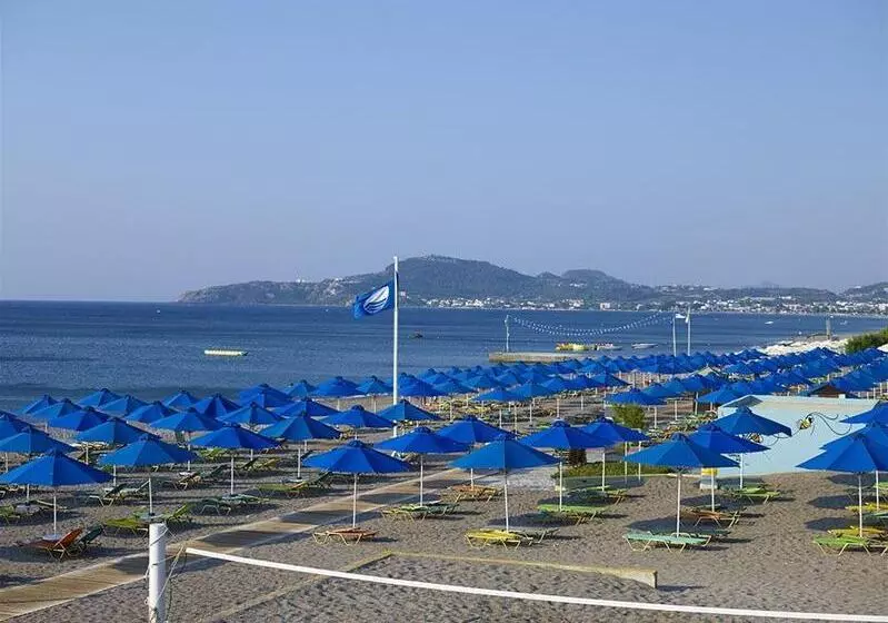 בית מלון כפרי Esperides Beach Resort