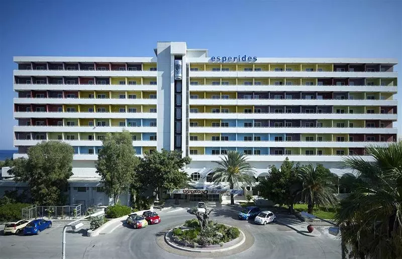 בית מלון כפרי Esperides Beach Resort