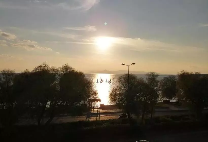 酒店 Galini Palace