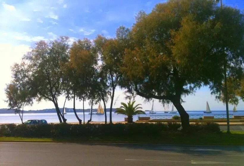 酒店 Galini Palace