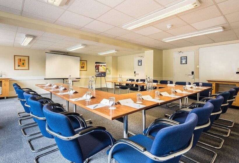 בית מלון כפרי Holiday Inn Lancaster, An Ihg