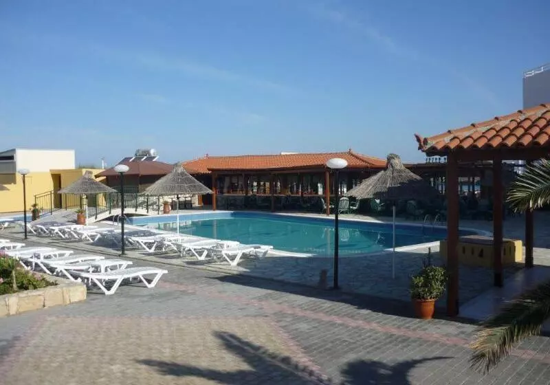 فندق Kallia Beach