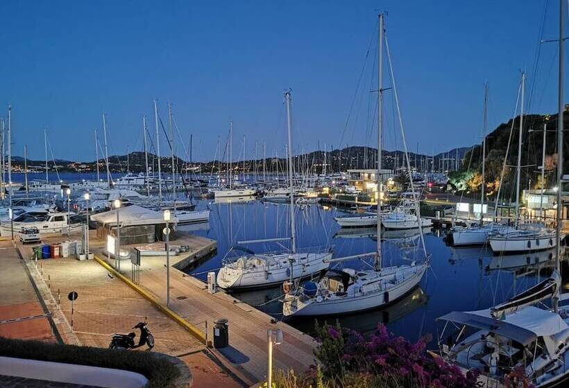 Отель Le Sirene