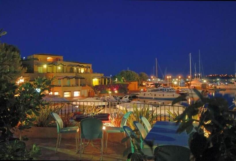 Отель Le Sirene