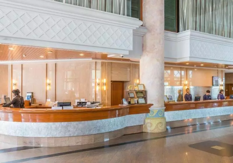 Long Beach Garden Hotel & Pavilions