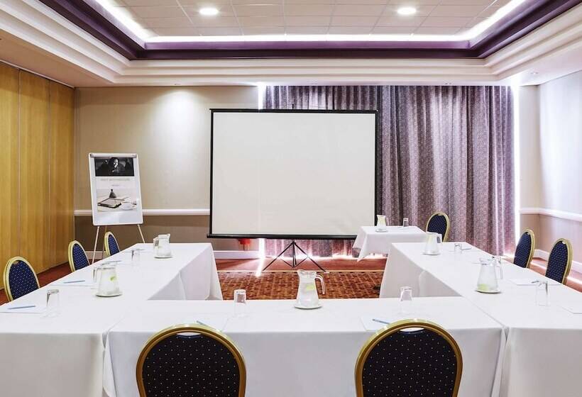 Hotel Mercure St Helens