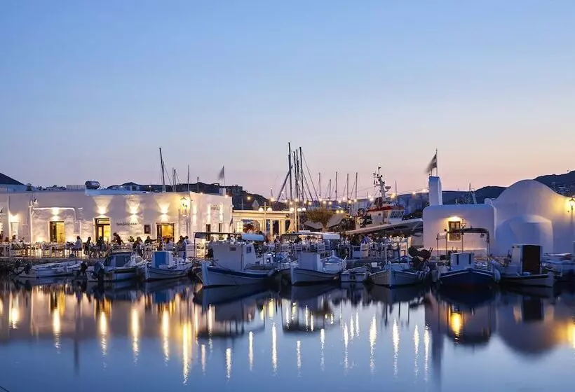 Отель Mr And Mrs White Paros