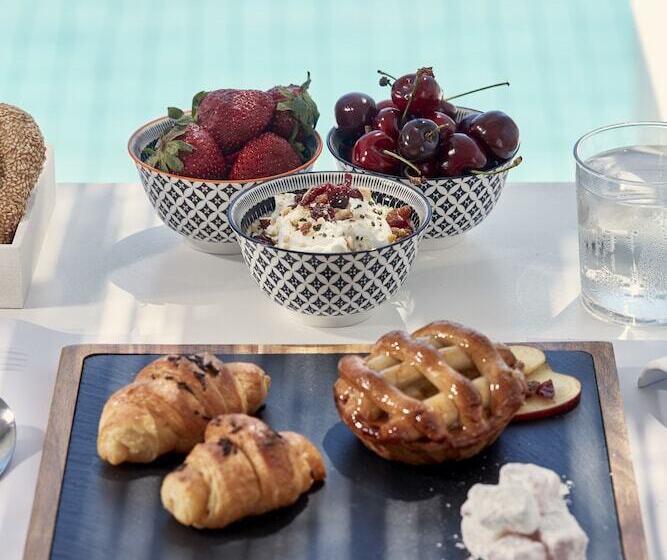 Hotel Mr And Mrs White Paros