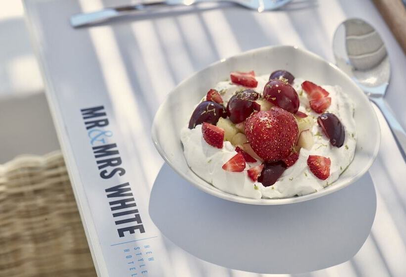 Hotel Mr And Mrs White Paros