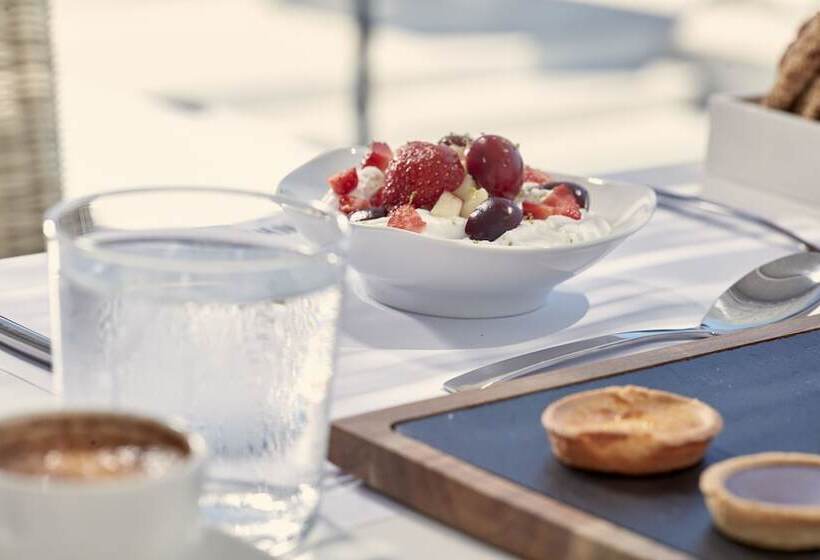 Hotel Mr And Mrs White Paros