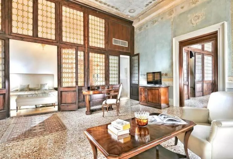 هتل Palazzo Vitturi