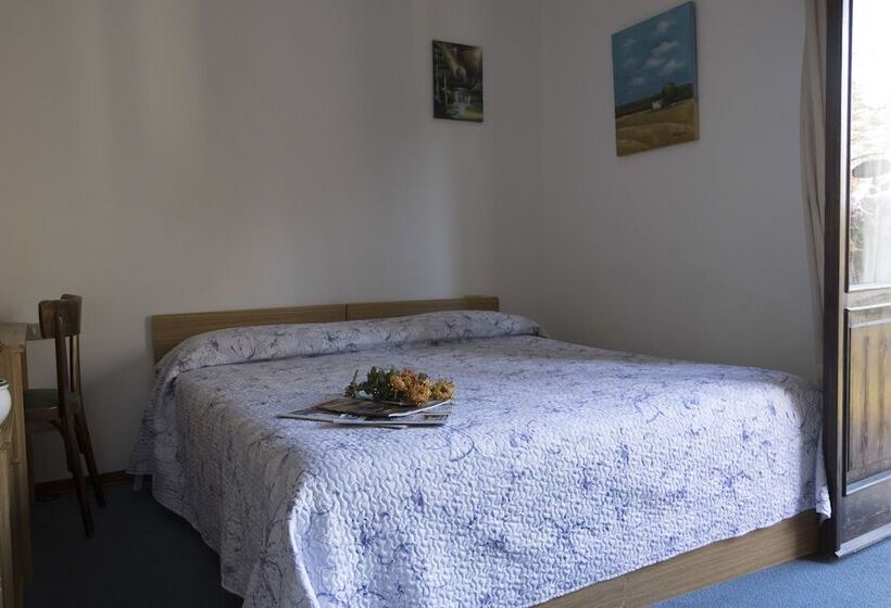 בית מלון כפרי Primavera