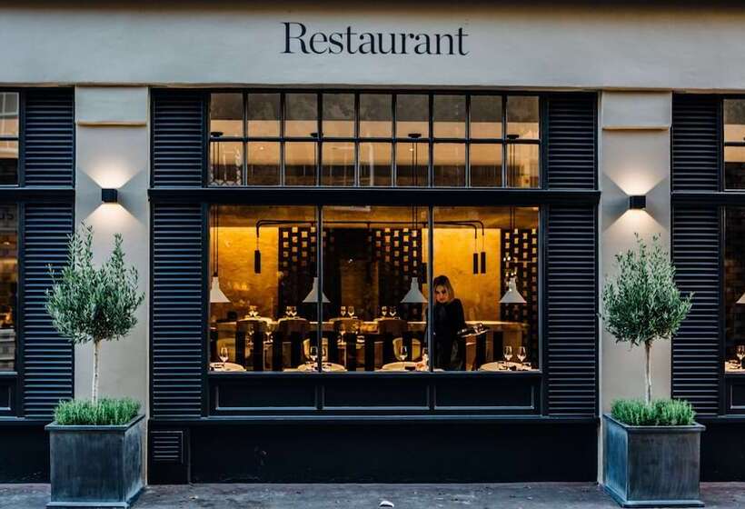 Radisson Blu Hotel, London Mercer Street