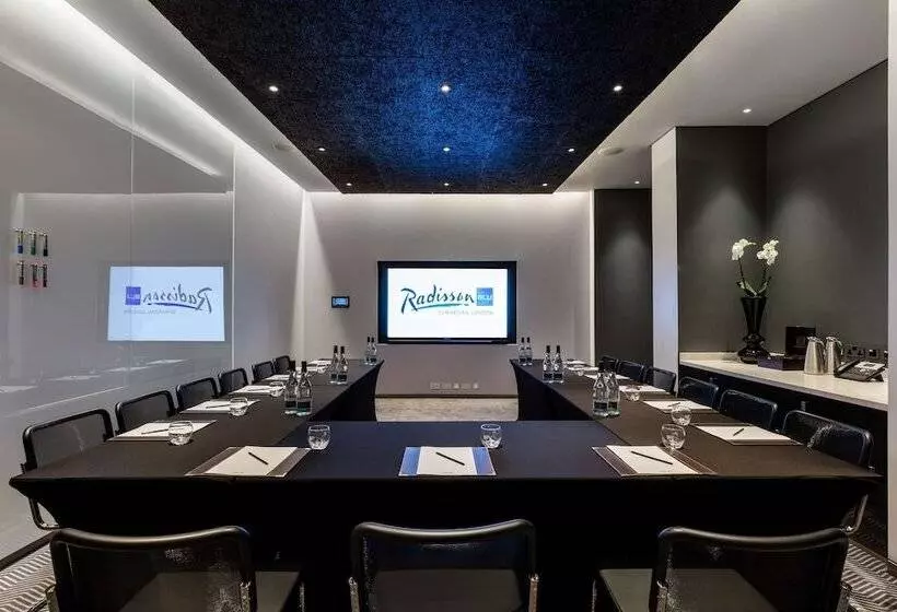 Radisson Blu Hotel, London Mercer Street