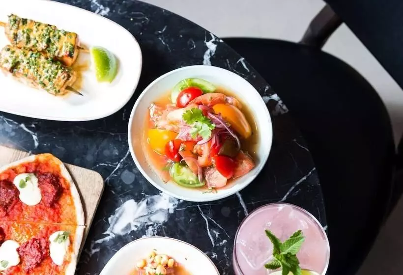 Radisson Blu Hotel, London Mercer Street