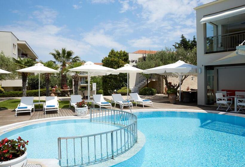 Hotel Renaissance Hanioti Resort