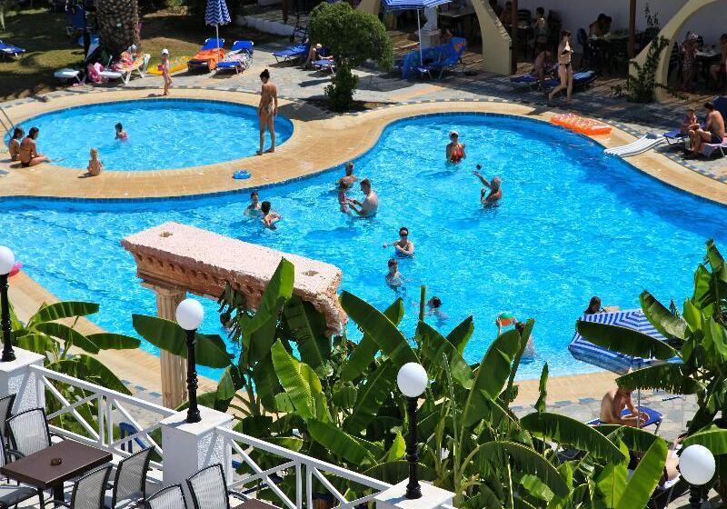 בית מלון כפרי Smy Kos Beach & Splash