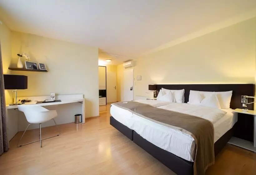 Hotel Spalentor Ihr Sympathisches Stadt