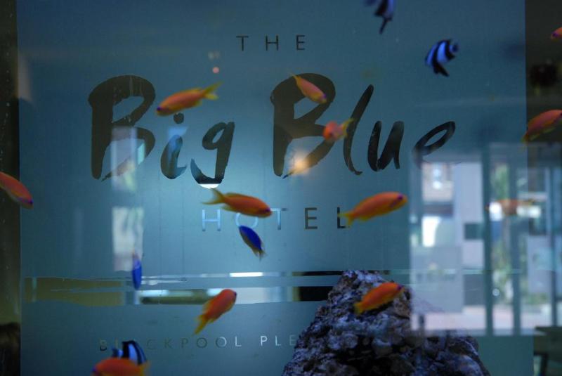 The Big Blue Hotel   Blackpool Pleasure Beach