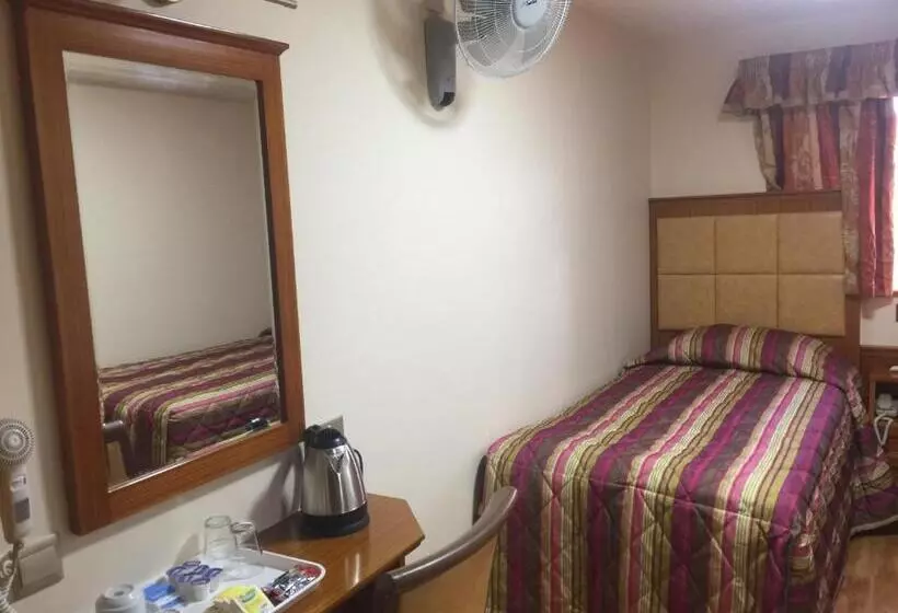 فندق White House