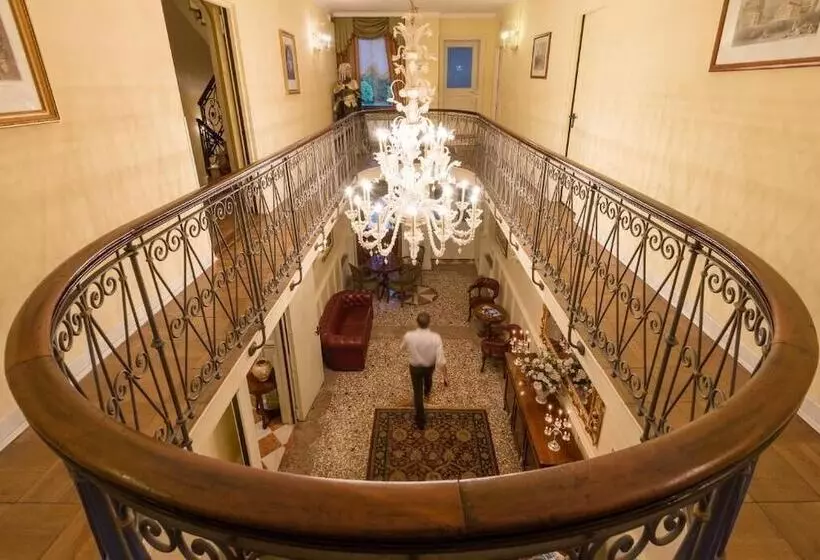 Park Hotel Villa Vicini