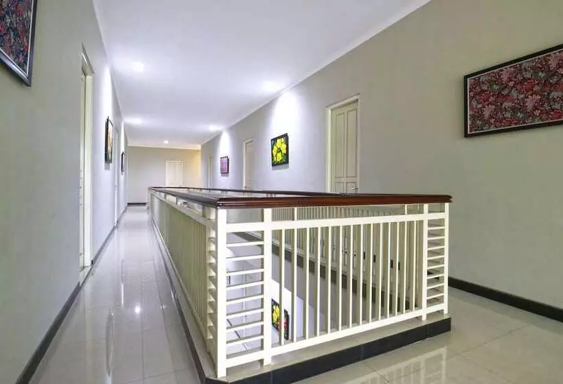 Chiaro Hotel Syariah