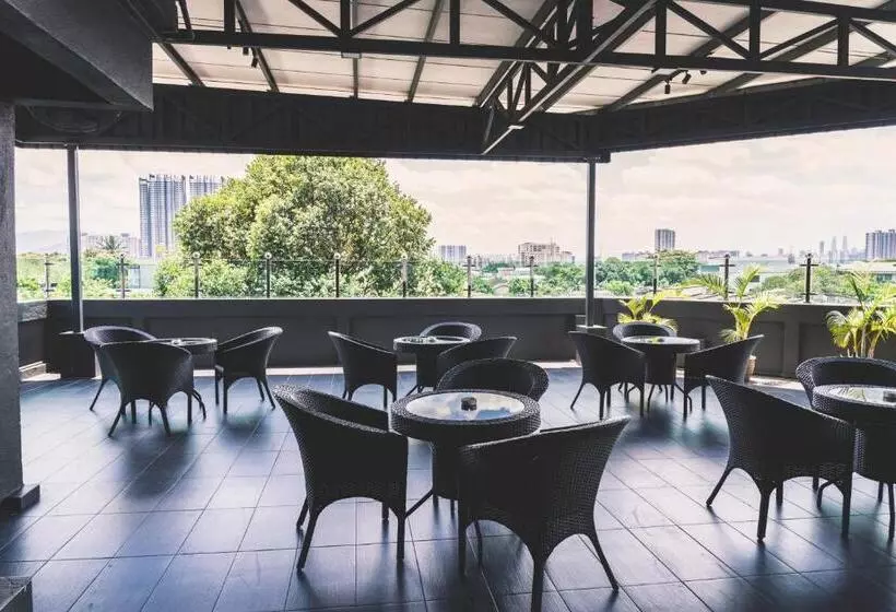 Hotelli Suwara