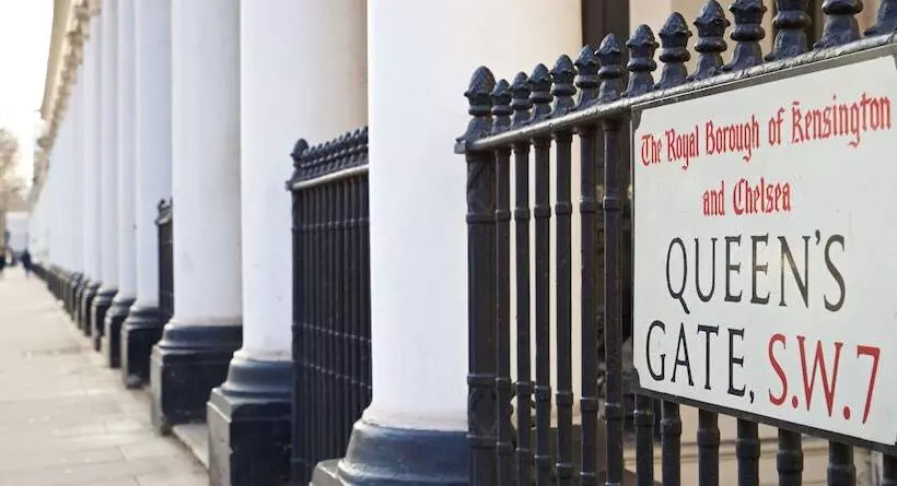 فندق 54 Queen S Gate