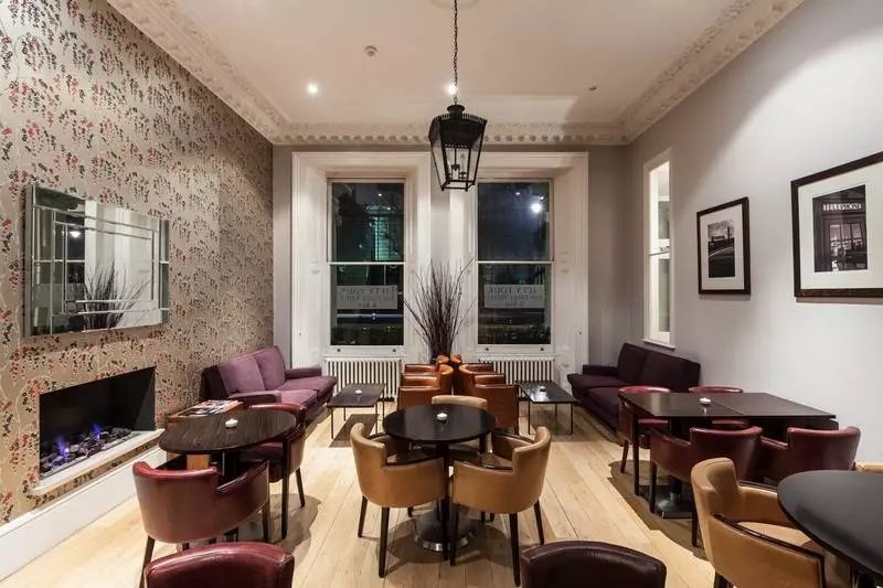 فندق 54 Queen S Gate