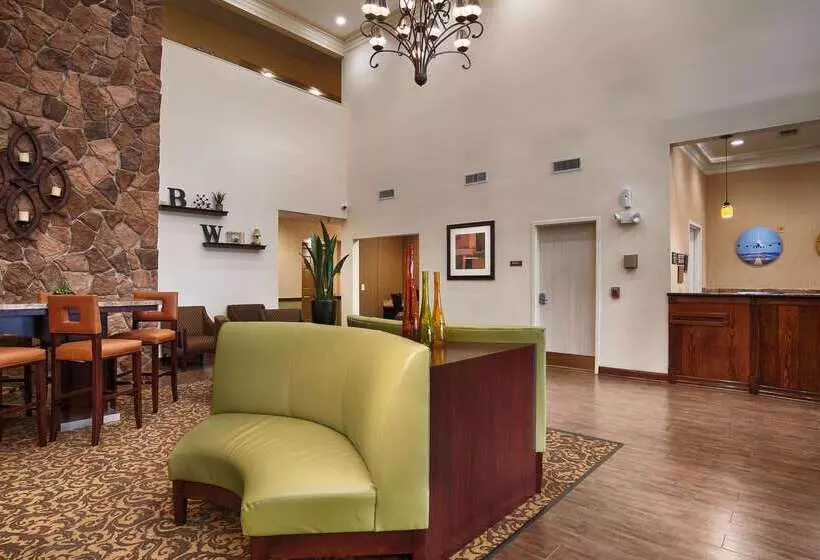 فندق Best Western Plus Hobby Airport Inn And Suites
