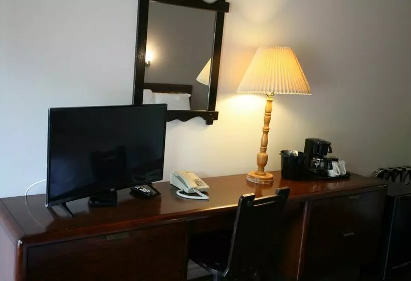 ホテル Thriftlodge Cape Breton