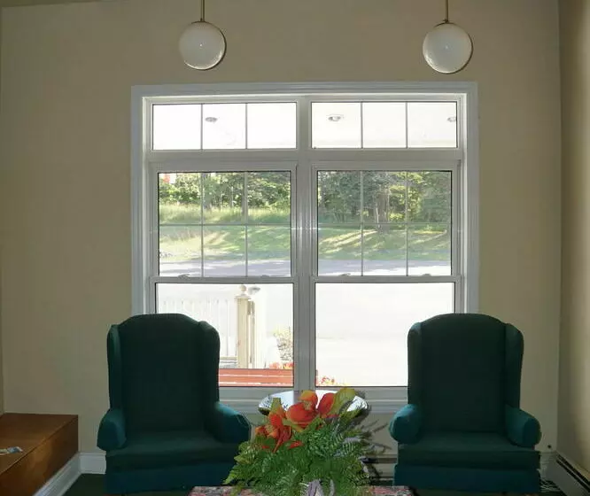 ホテル Thriftlodge Cape Breton