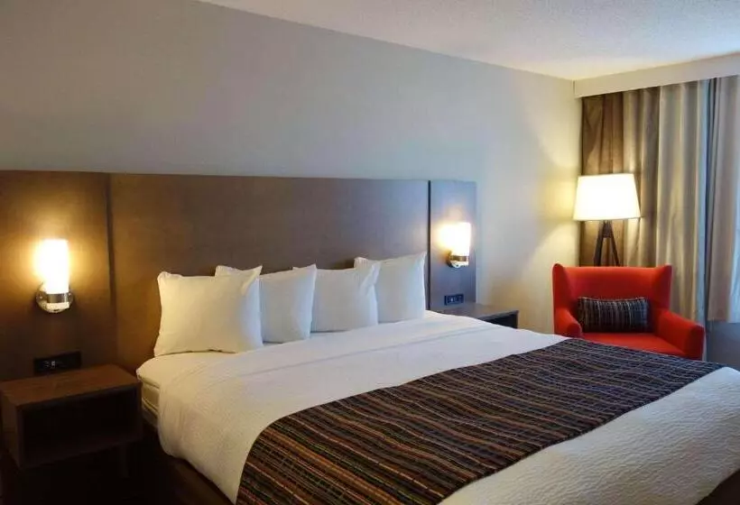 فندق Country Inn & Suites By Radisson, Mason City, Ia