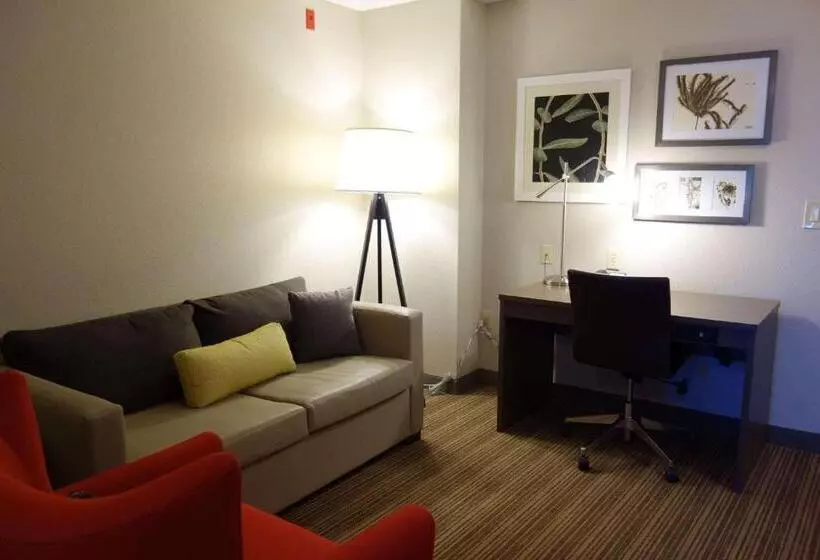 فندق Country Inn & Suites By Radisson, Mason City, Ia