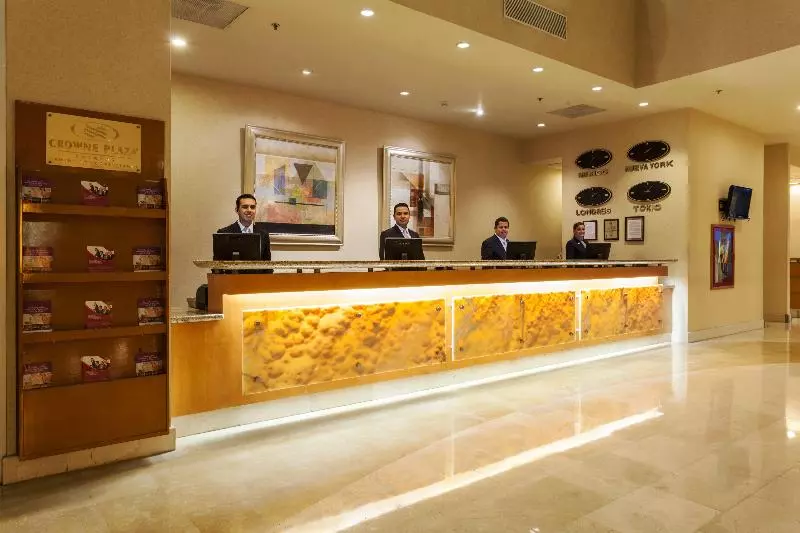 בית מלון כפרי Crowne Plaza Torreon, An Ihg