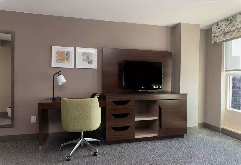 ホテル Hampton Inn & Suites Arlington Crystal City Dca