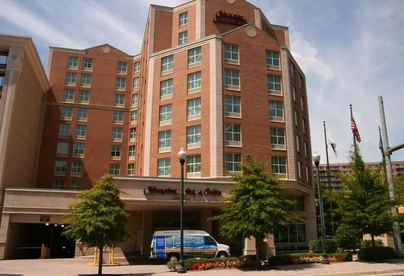 ホテル Hampton Inn & Suites Arlington Crystal City Dca