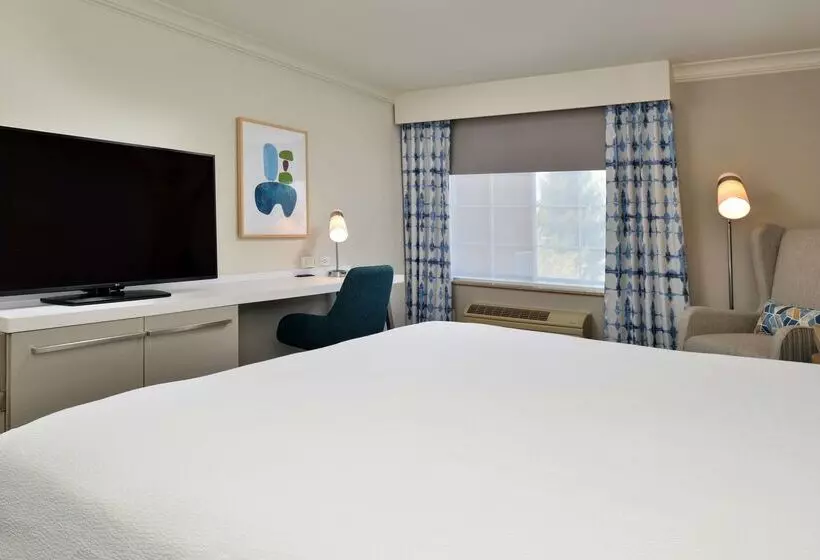 Отель Hilton Garden Inn Napa