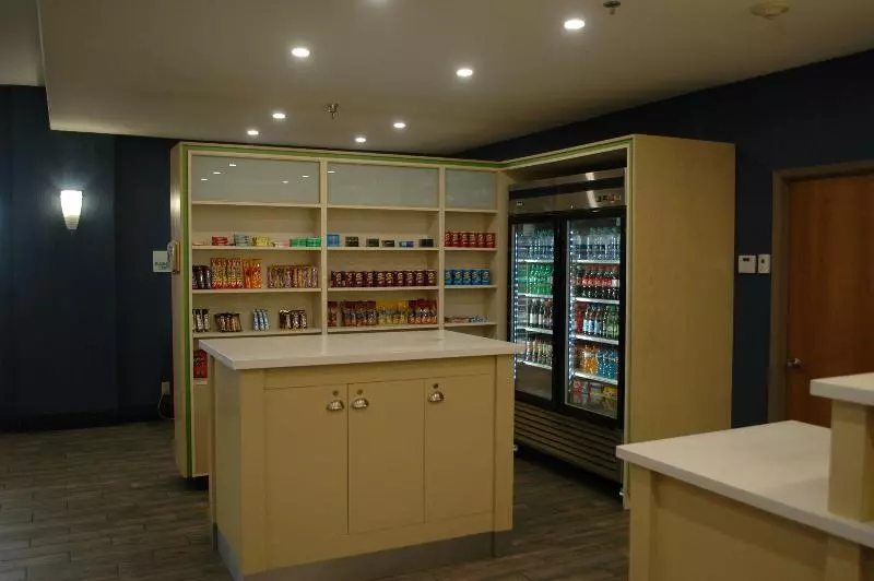 Holiday Inn Hotel & Suites Regina, An Ihg