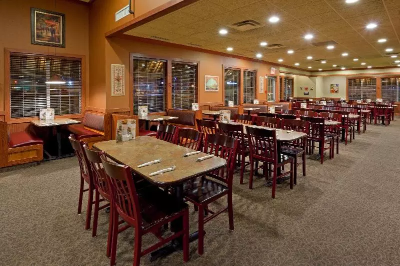 Holiday Inn Hotel & Suites Regina, An Ihg