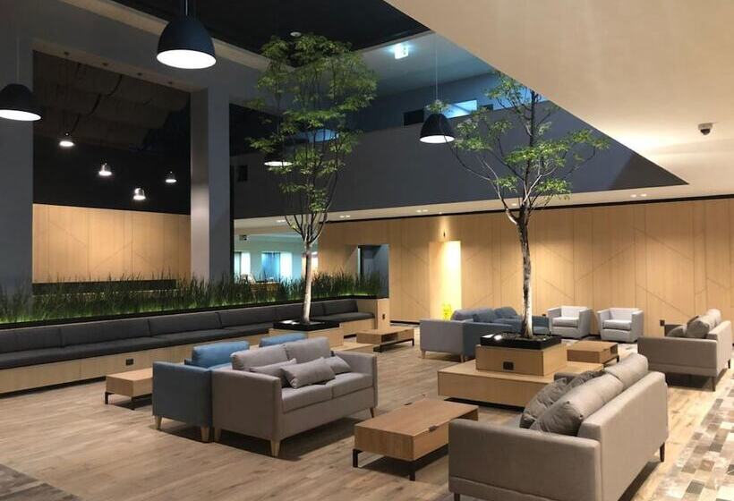 هتل Holiday Inn Morelia, An Ihg