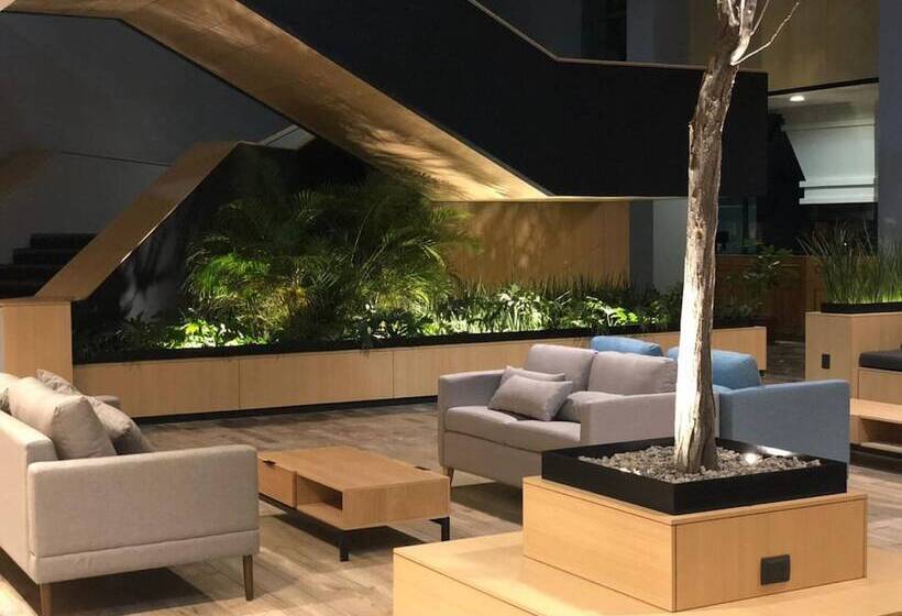 هتل Holiday Inn Morelia, An Ihg