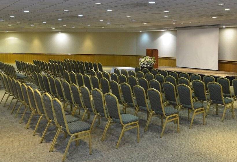 هتل Holiday Inn Morelia, An Ihg