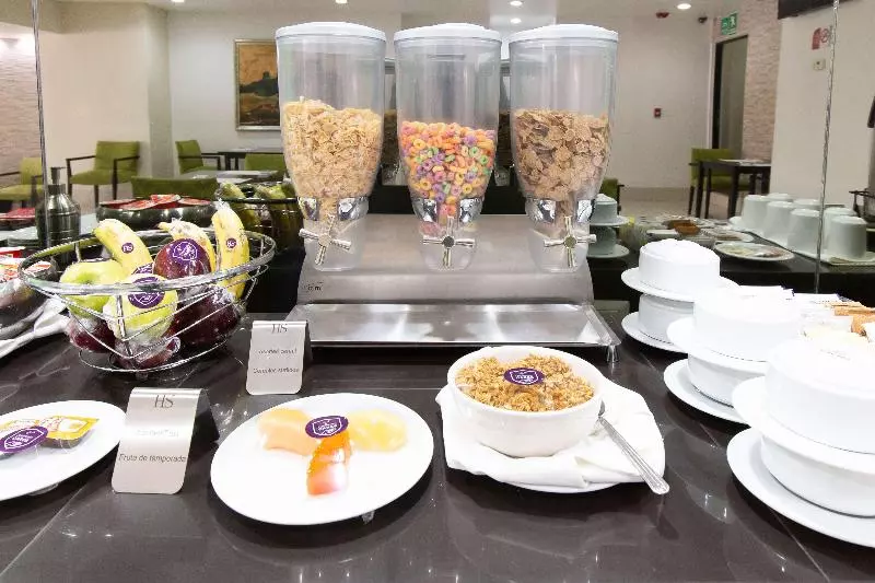 Otel Hs Hotsson Smart Value Tampico