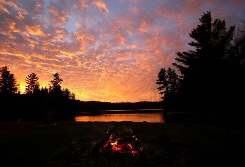 فندق Lac Carling Golf & Spa