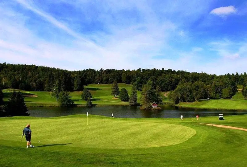 ホテル Lac Carling Golf & Spa