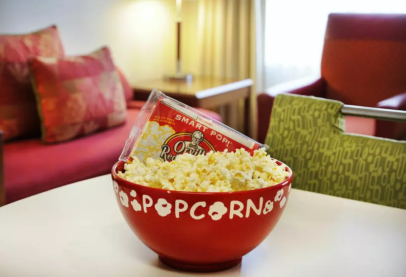 酒店 Lakeview Signature Inn Calgary Airport