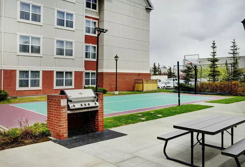 酒店 Lakeview Signature Inn Calgary Airport