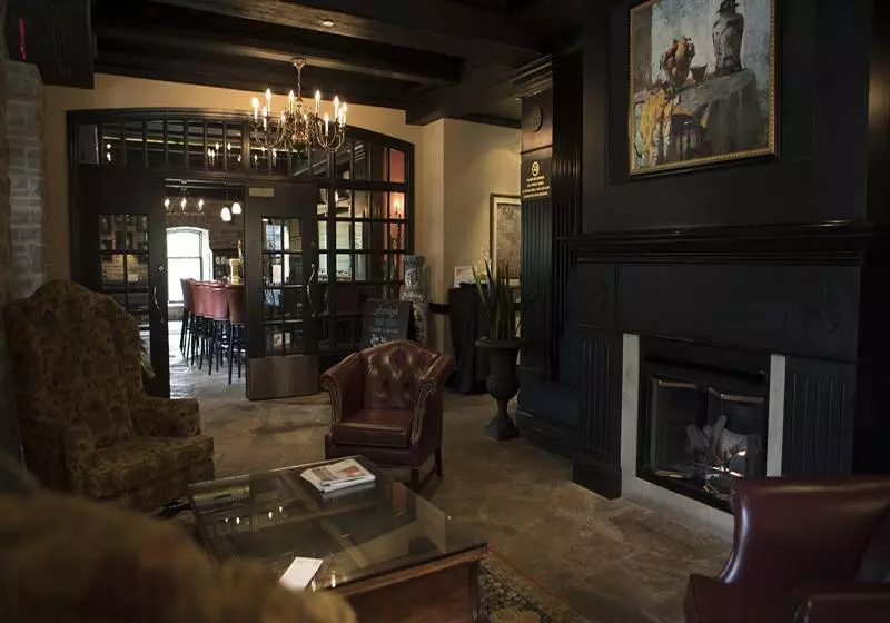 호텔 Old Mill Toronto