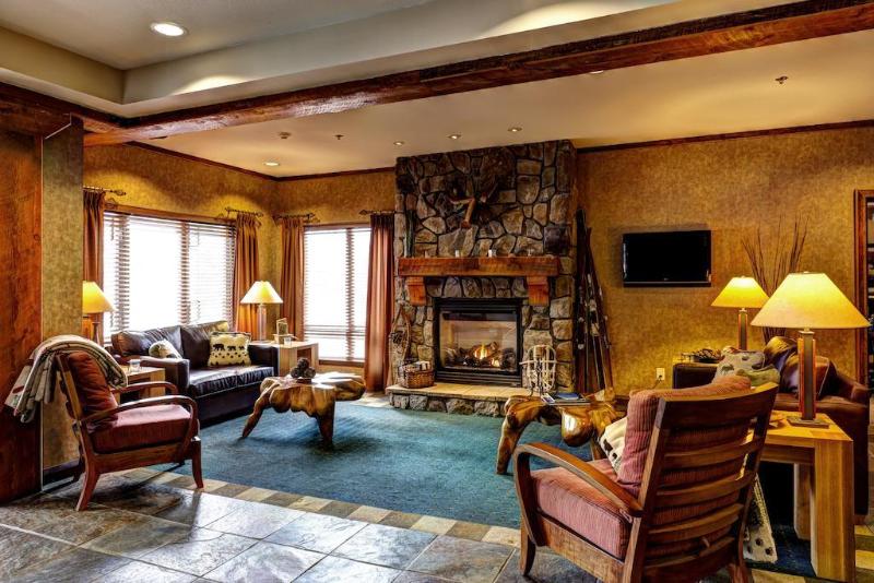 هتل Pemberton Valley Lodge